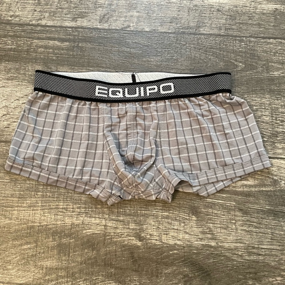 Equipo Briefs